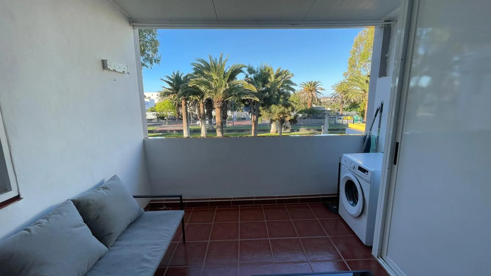 Apartamento D&L contacts
